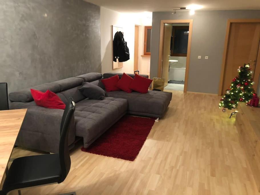 Appartamento Nuovo E Comfort A Brunico Kronplatz Exterior photo
